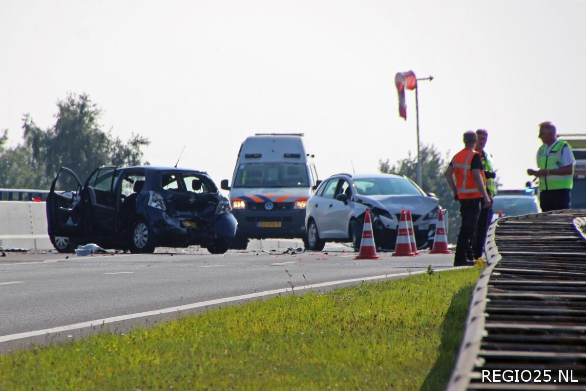 Chaos op de A6 na twee ongelukken