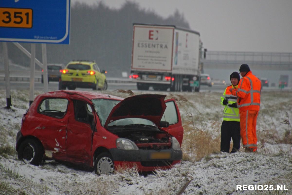 Vrouw overleden na aanrijding op A6