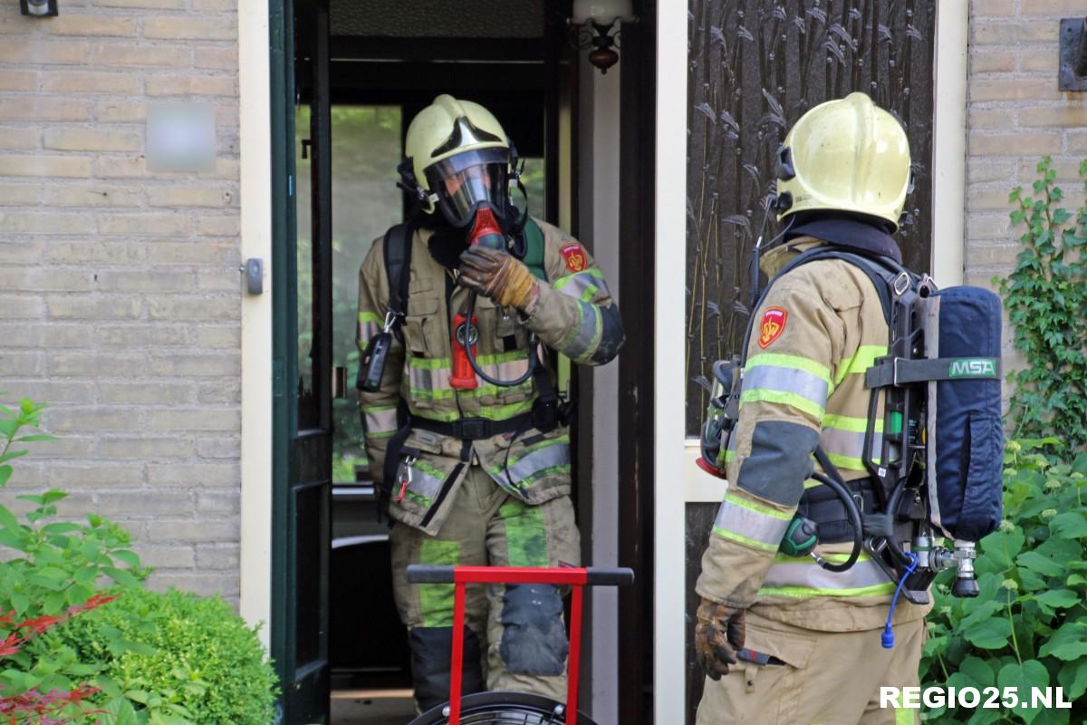 Veel rook bij keukenbrand in woning