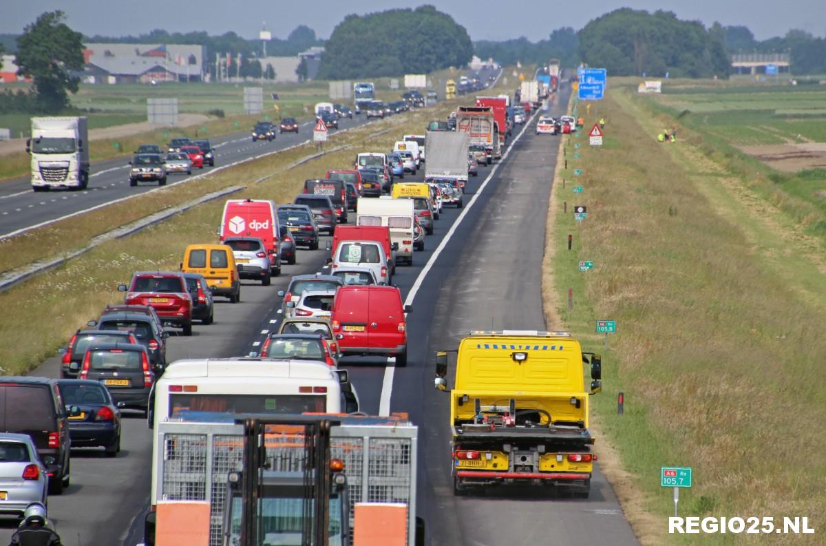 Lange files door ongevallen op A6