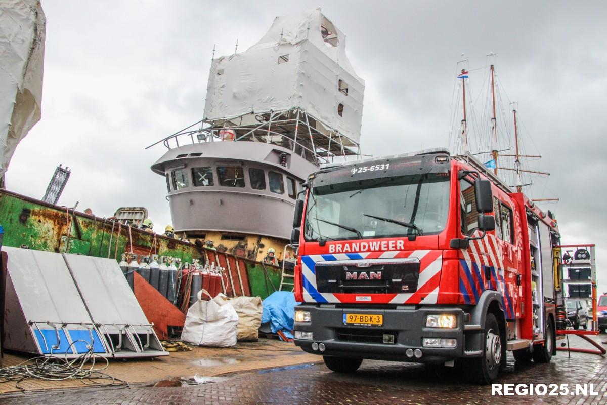 Brand in ruim van viskotter