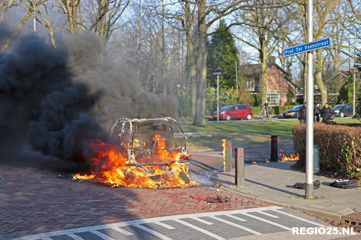 Brommobiel gaat in vlammen op