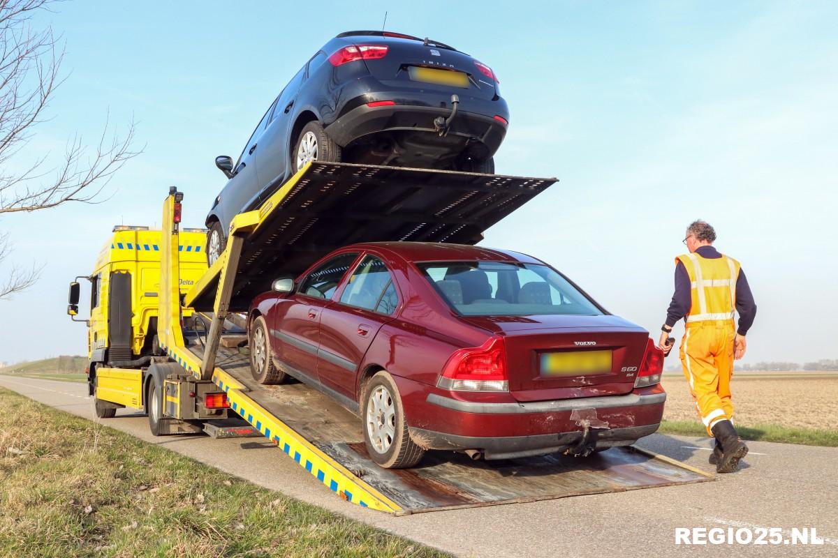 Kop-staart aanrijding op Muntweg