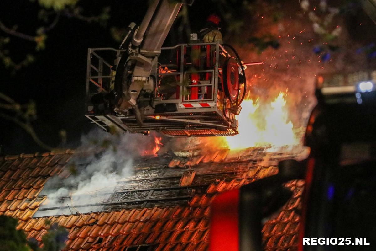 Uitslaande brand in woonboerderij