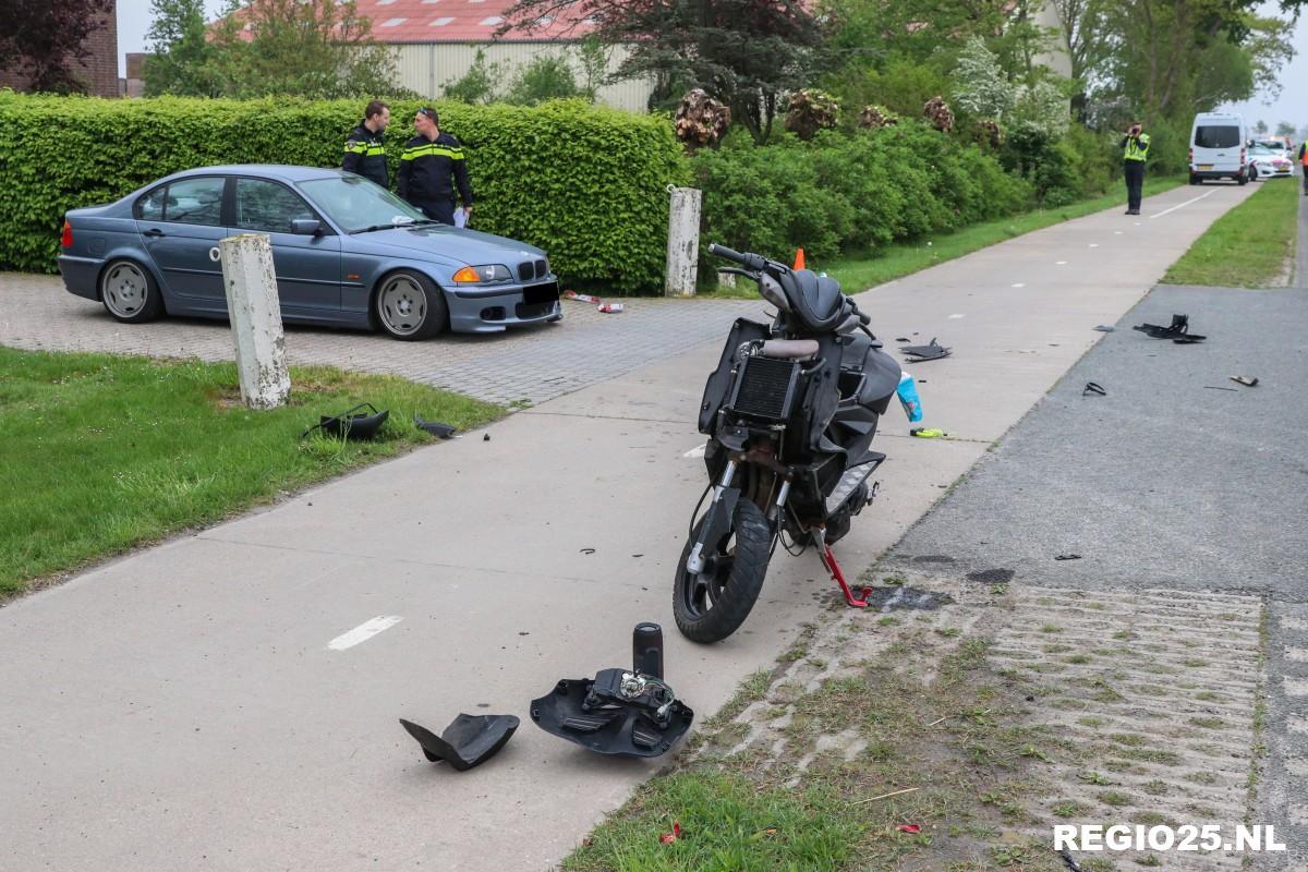 Scooterrijder gewond bij flinke botsing