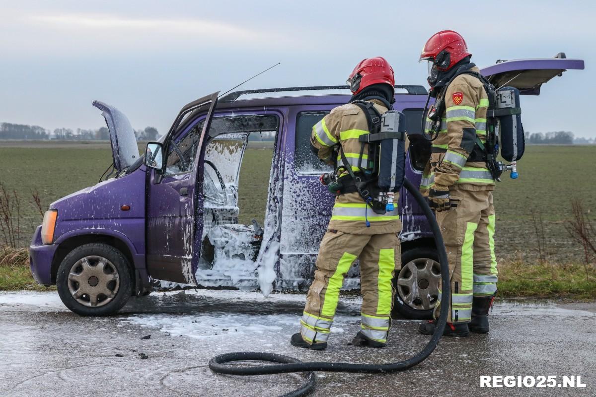 Auto fors beschadigd door brand