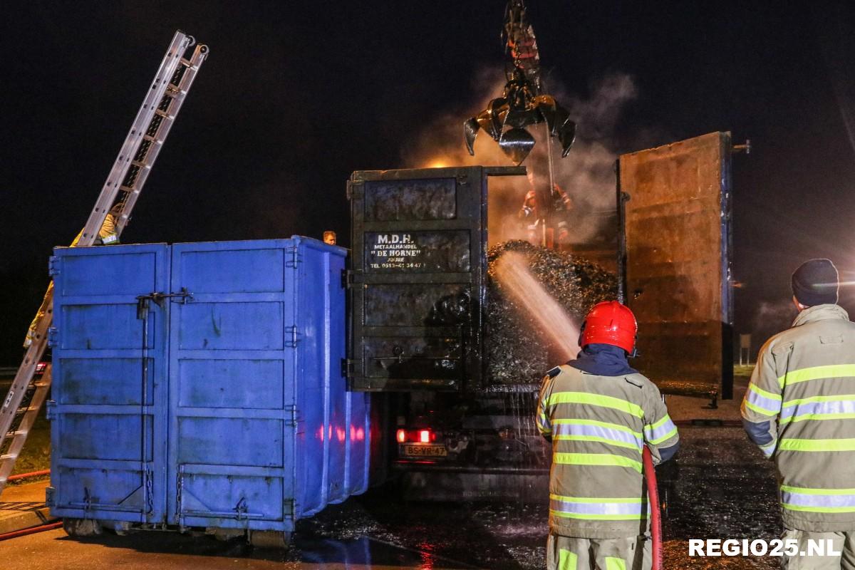 Brandweer uren bezig met broei in metaalafval