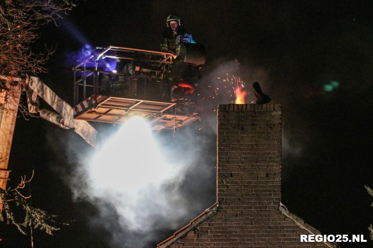 Felle schoorsteenbrand aan Ramsweg