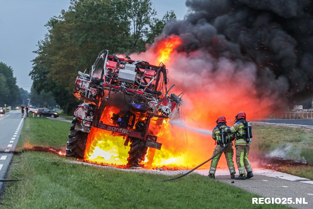 Spuitmachine gaat in vlammen op