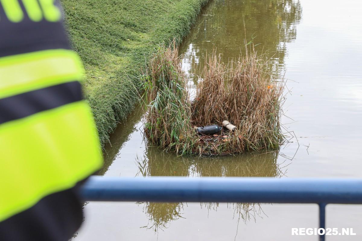 Hulpdiensten in actie voor meisje op wegdrijvend eilandje