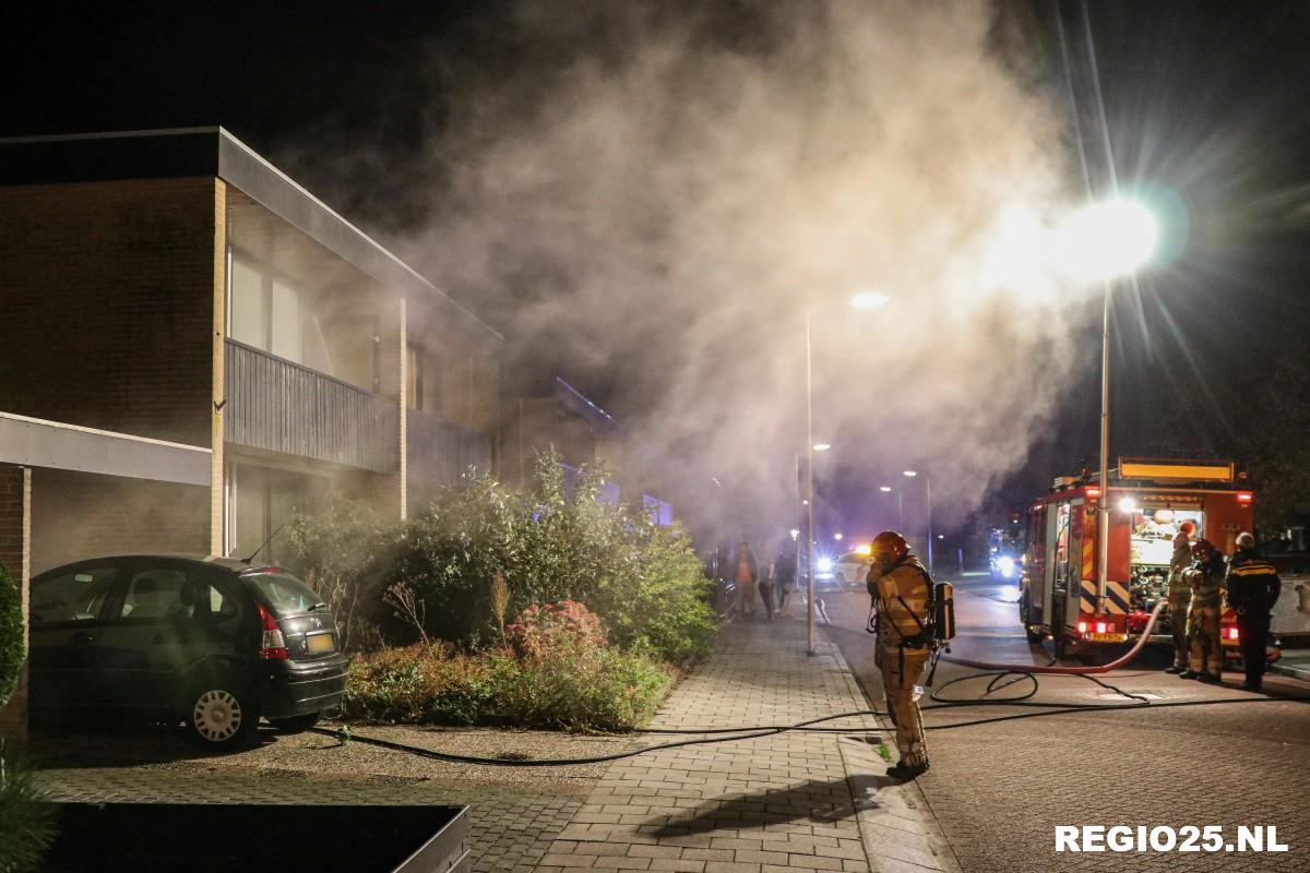 Veel schade bij woningbrand