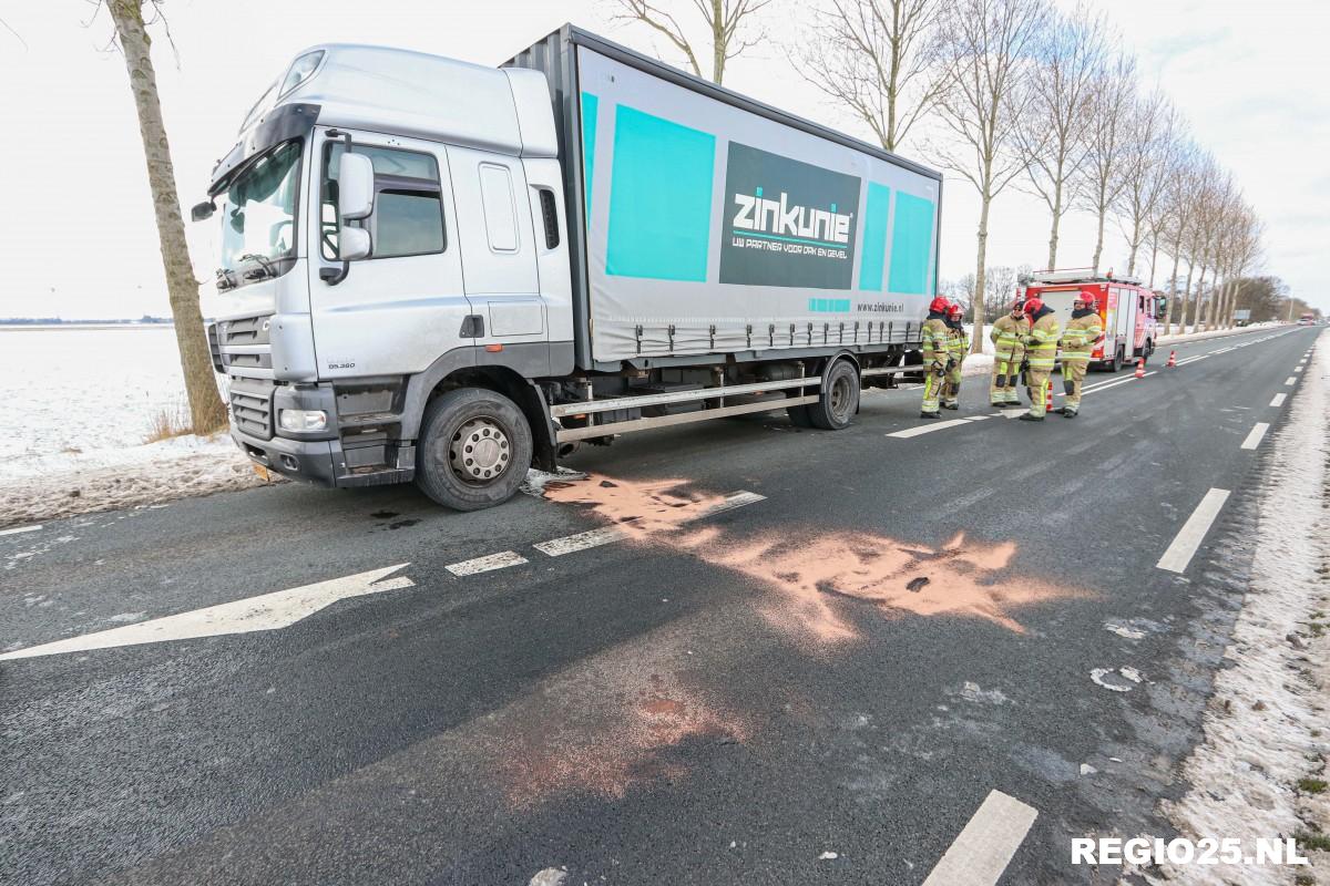 Domineesweg afgesloten door olievlek