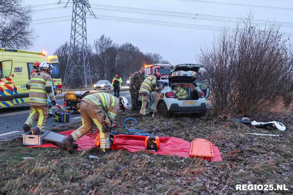 Gewonden bij aanrijding Marknesserweg