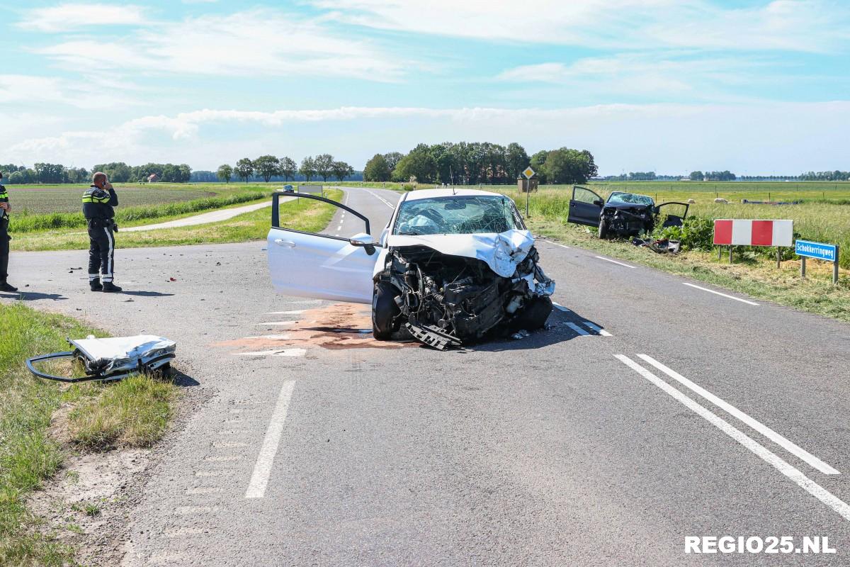 Gewonden bij frontale botsing op N352