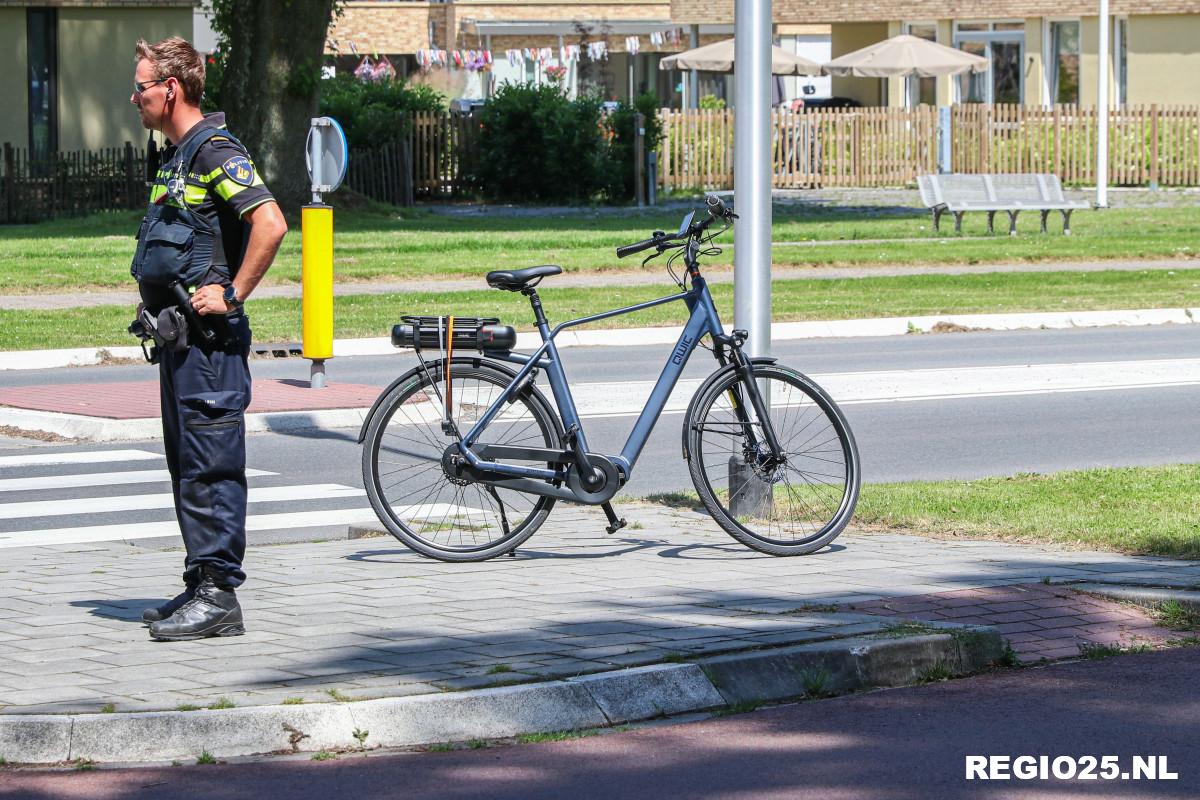 Fietser gewond bij aanrijding Urkerweg