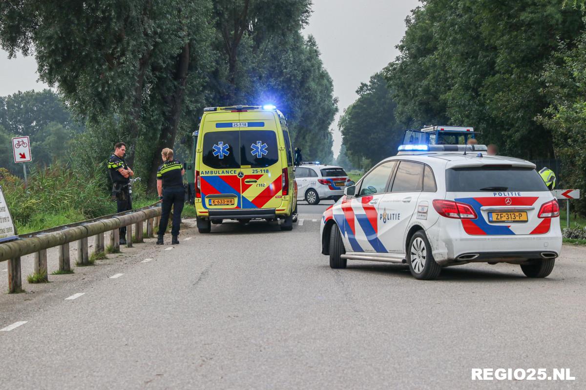 Fietser gewond na botsing met trekker