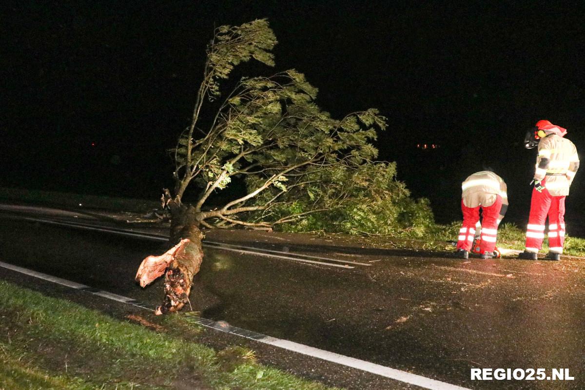 Stormachtige nacht voor de brandweer