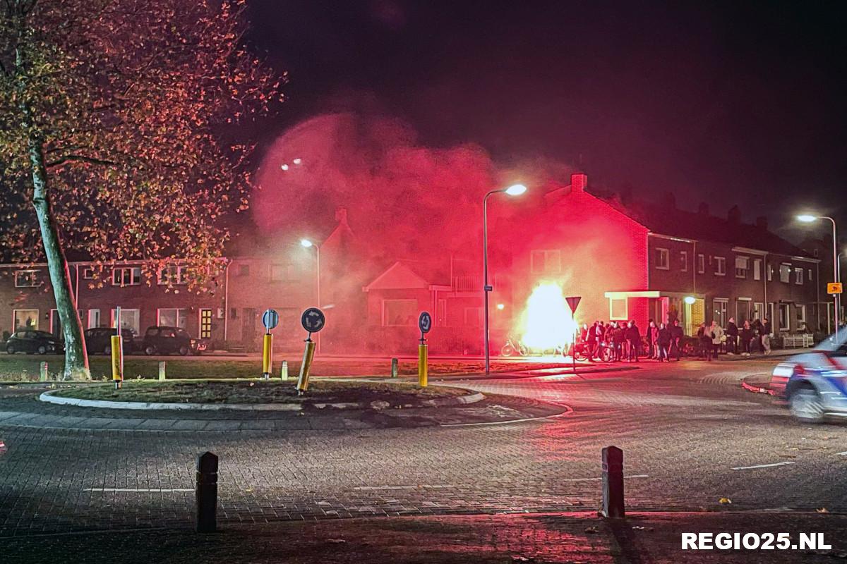 Zestien arrestaties tijdens protestactie met vuurwerk