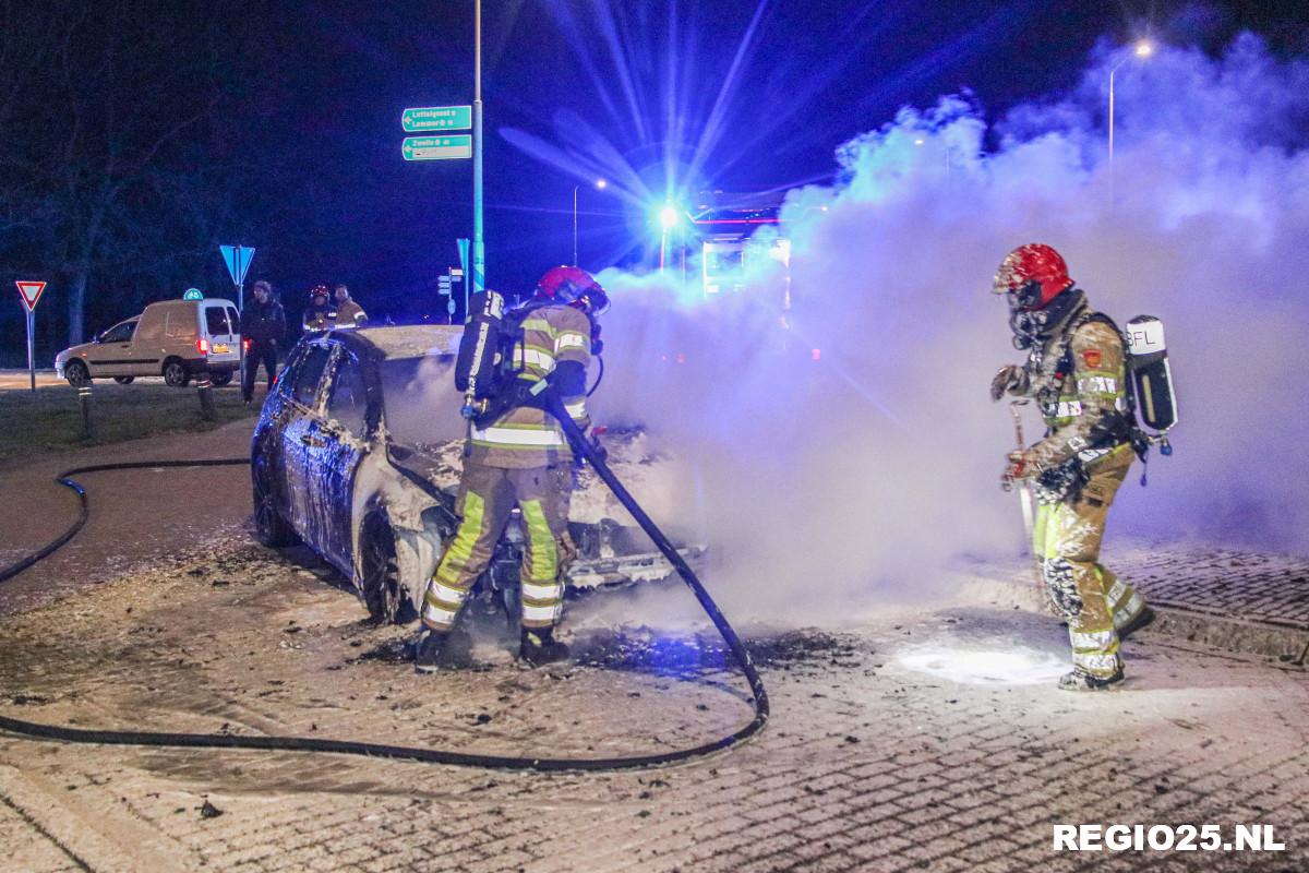 Auto uitgebrand bij Bantsiliek