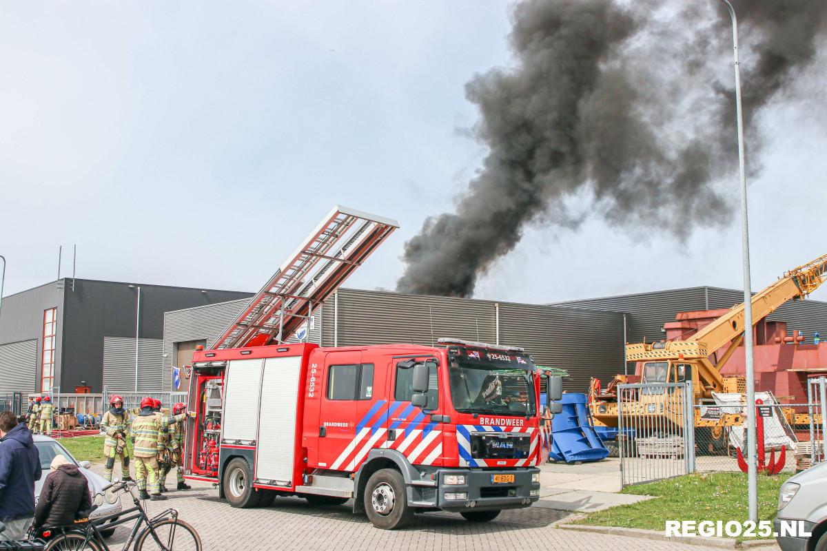 Flinke brand in bedrijfspand Het Scheer