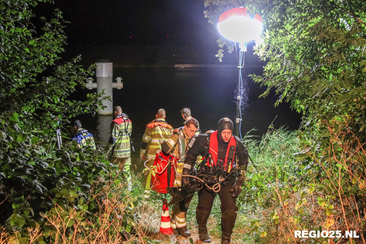 Zoekactie naar mogelijke drenkeling in Urkervaart