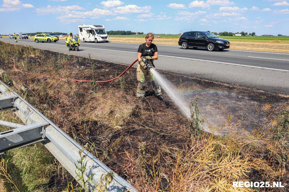 Grote bermbrand langs A6