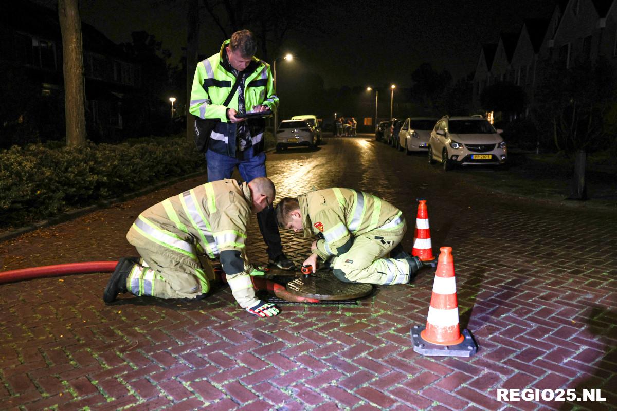 Brandweer ingezet vanwege vreemde lucht in riool