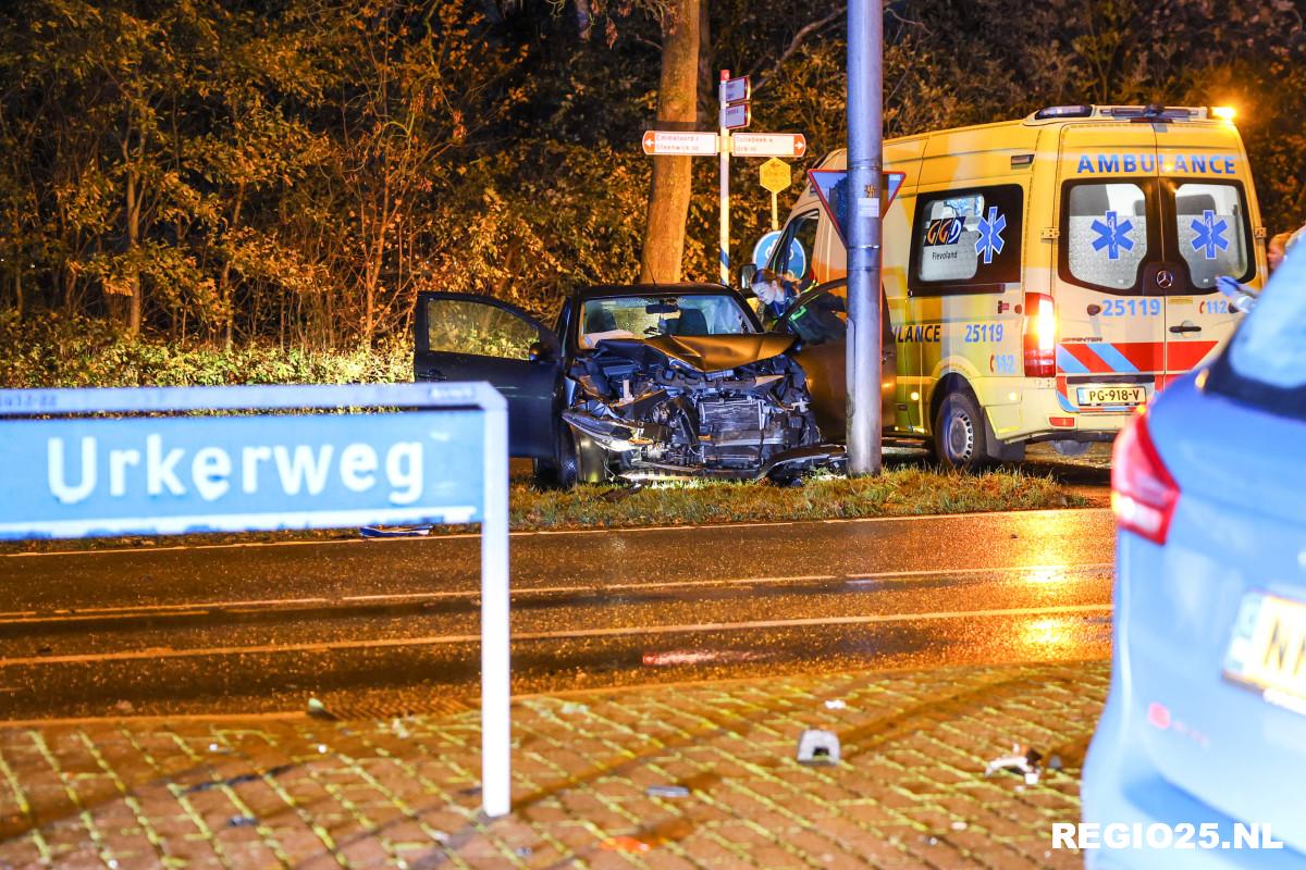 Flinke aanrijding op Urkerweg