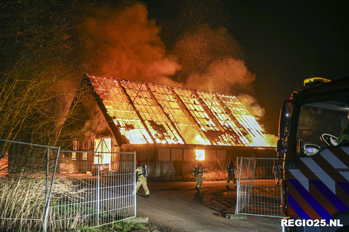 Grote schuur afgebrand aan de Muntweg