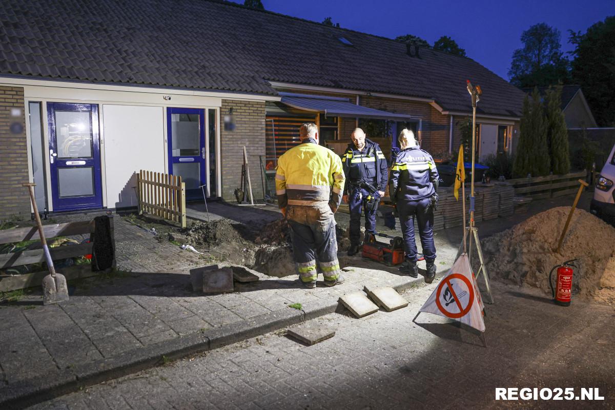 Hek plaatsen gaat mis, gaslek in voortuin