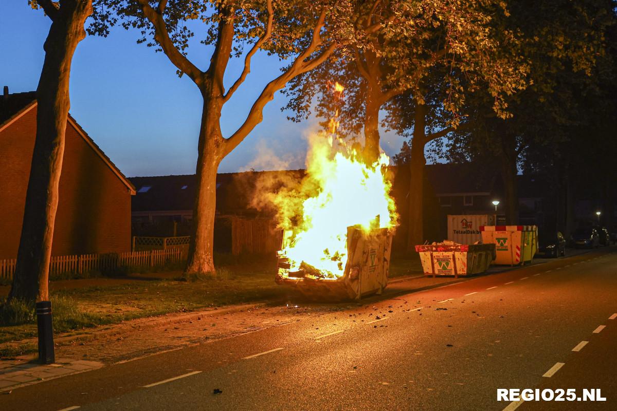 Felle containerbrand aan Pilotenweg