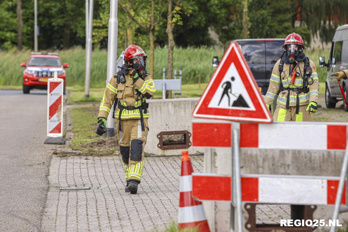 Gaslek op industrieterrein, gaskastje geraakt