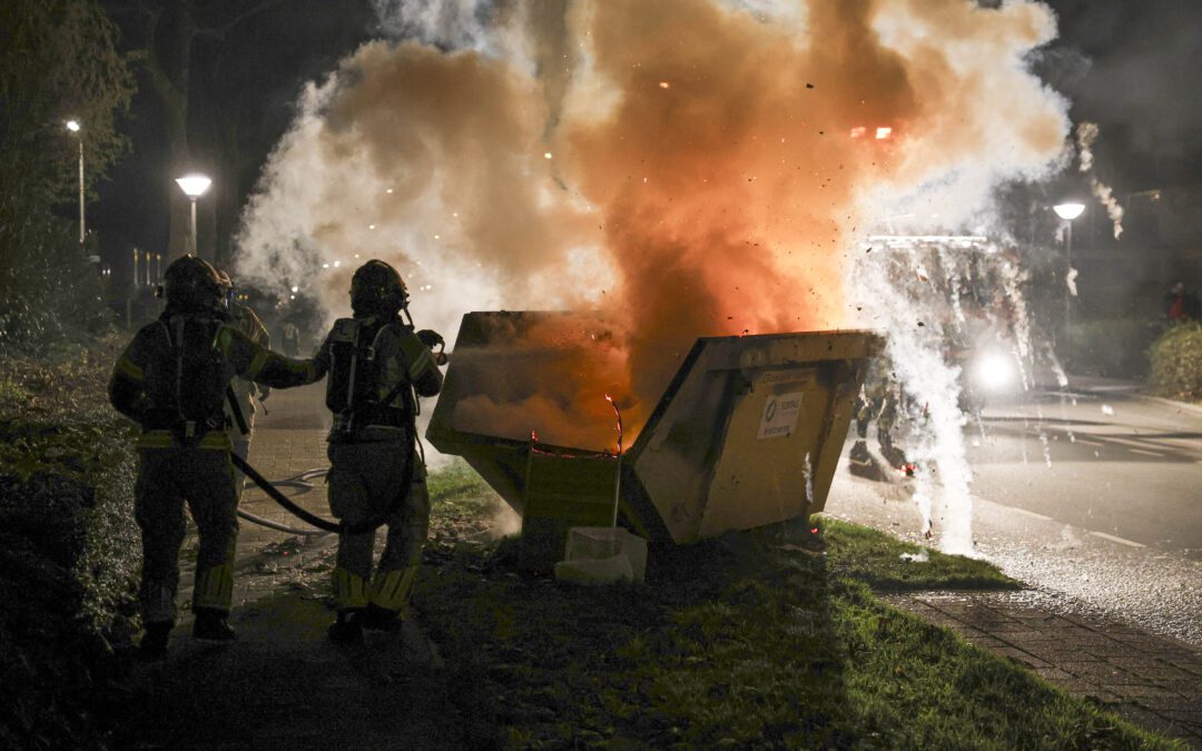 Felle containerbrand aan Europalaan