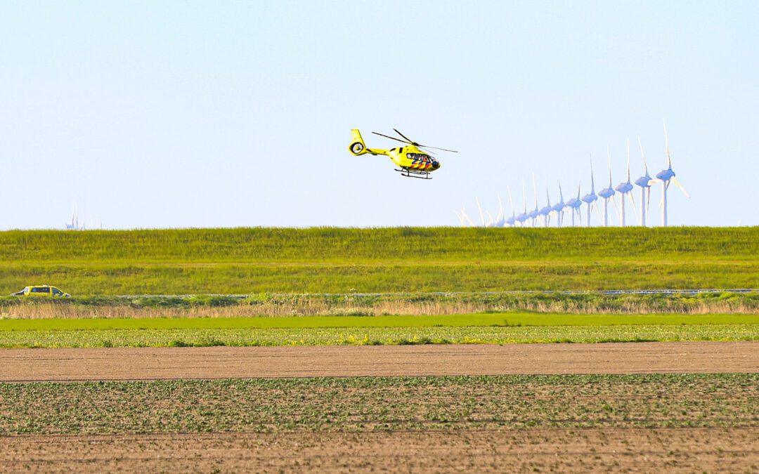 Vrouw overleden en gewonden bij zwaar ongeval A6