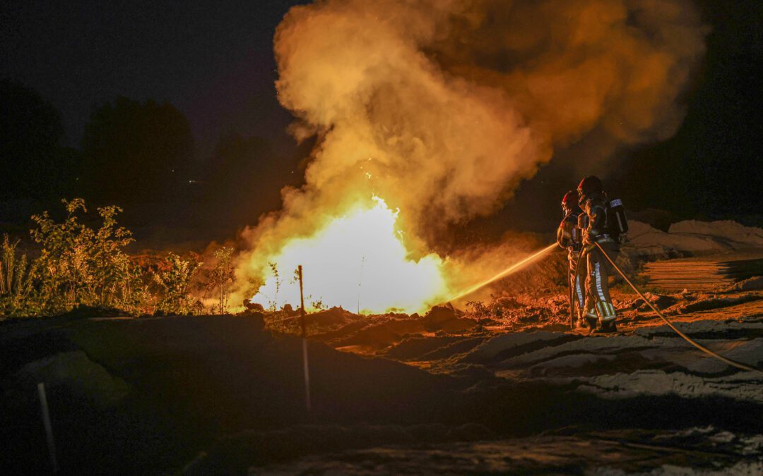 Dixi afgebrand op bouwplaats Pilotenweg