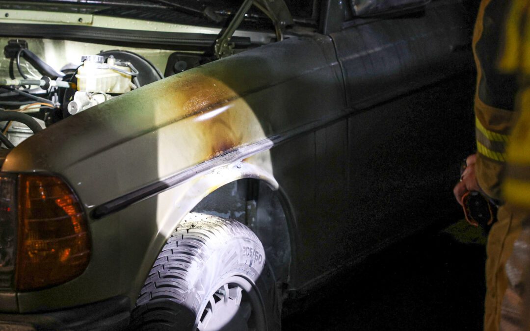 Aanmaakblokjes gevonden bij autobrand