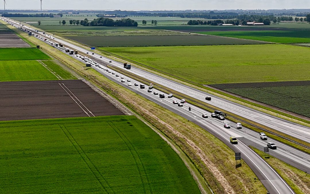 Lange files door ongevallen en werkzaamheden