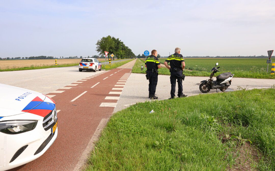 Gewonde bij aanrijding tussen auto en scooter