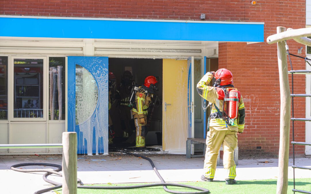 Meterkast in brand in basisschool