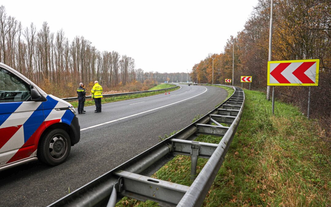 Motorrijder zwaargewond bij ongeval op A6