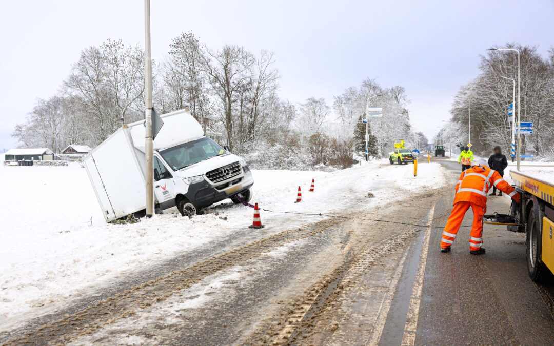 Ongelukken door sneeuw en gladheid
