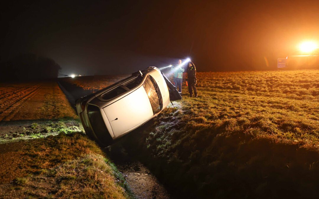 Spekglad door ijzel: Ongevallen op A6