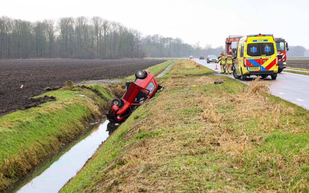 Automobilist gewond bij ongeval Ruttenseweg