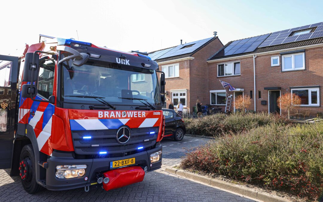Keuken beschadigd door brand in afzuigkap