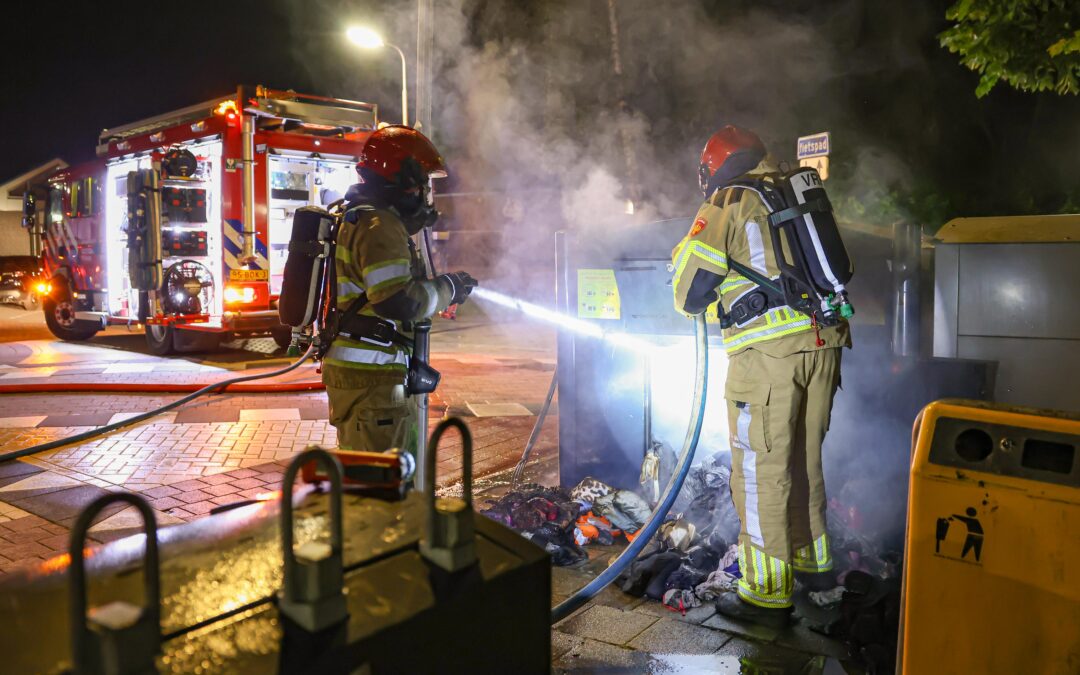 Opnieuw brand in textielcontainer